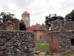 Plan dla ruin w Szczytnie zakłada obniżenie dziedzińca do poziomu z czasów krzyżackich, co odsłoni basztę oraz część murów.