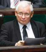 Jarosław Kaczyński po raz kolejny przekłada termin kongresu PiS, ale nie mówi dlaczego.