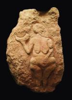 Wapienna płaskorzeźba z Laussel we Francji sprzed 25 000 lat, przedstawia nagą kobietę z rogiem. Badacze przyjmują,  że zawierał napój odurzający.