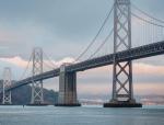 Bay Bridge łączący San Francisco z Oakland otwarto w 1936 r. Rudolf Modrzejewski po przerzuceniu mostu przez zatokę przeszedł na zasłużoną emeryturę.