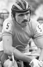 Lech Piasecki w czasach, gdy był jeszcze kolarzem – amatorem i startował w Wyścigu Pokoju.
