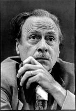 Marshall McLuhan z wykształcenia był literaturoznawcą. Ale do historii przeszedł jako najwybitniejszy teoretyk komunikacji