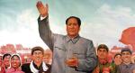 W maju 1966 r. Mao Zedong rozpoczął tzw. rewolucję kulturalną. Nastały lata denuncjacji i masowych aresztowań. Ideologii maoistycznej dzieci uczyły się z „Czerwonej książeczki” wodza.