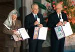 W 1994 roku Pokojową Nagrodę Nobla otrzymali Jasir Arafat, Szimon Peres i Icchak Rabin. Wynegocjowane wówczas porozumienie nie doprowadziło do stałego załagodzenia sytuacji w Palestynie