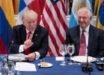 Rex Tillerson u boku Donalda Trumpa w czasie uroczystej kolacji z okazji posiedzenia Zgromadzenia Ogólnego ONZ w Nowym Jorku, 18 września 