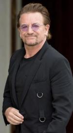 Lider U2 Bono inwestował w centrum handlowe na Litwie, unikając podatków  