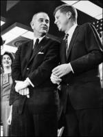 John F. Kennedy w towarzystwie Lyndona B. Johnsona. Czy ówczesny wiceprezydent USA miał coś wspólnego z zamachem na prezydenta?