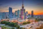 Warszawa jest drugim po Krakowie ośrodkiem lokowania nowoczesnych usług dla biznesu, pracuje w nim w stolicy około 45 tys. osób