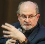 70-letni Salman Rushdie na spotkaniu w Warszawie.