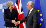 Premier Theresa May rozmawiała w poniedziałek ponad trzy godziny z szefem KE Jeanem-Claude’em Junckerem 