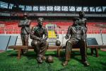 Podpaść na boisku sowieckiemu półbogowi, a potem dzięki futbolowi ocalić życie? Braci Starostinów, którzy tego doświadczyli, upamiętnia dziś pomnik na stadionie moskiewskiego Spartaka.