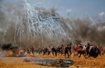 Izraelskie siły bezpieczeństwa rozpędzały Palestyńczyków salwami gazu łzawiącego, z broni gładkolufowej i ostrej amunicji.