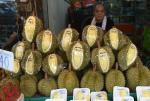 Owoc durianu to lokalny przysmak o intensywnym zapachu 