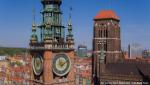 Wieża ratusza w Gdańsku to miejsce, skąd widać także bazylikę mariacką.