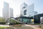 ≥Pawilon Circl należący do ABN AMRO powstał przy głównej siedzibie banku w Amsterdamie. Użyte do budowy materiały mogą być ponownie wykorzystane  