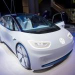 Elektryczny VW I.D. będzie dostępny w cenie dzisiejszego golfa z dieslem 