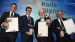 Laureaci 7. edycji Nagrody PRB: Przemysław Gacek,  Bartosz Pilitowski, ks. Adam Boniecki i Zenon Ziaja 