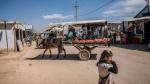 Tu się zaczyna najważniejsza ulica obozu uchodźców Zaatari – zwana Champs Elysees 