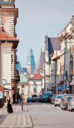 ≥Visa wdroży pilotażowo aplikację parkingową usprawniającą wyszukiwanie miejsc postojowych w Krakowie i wygodne ich opłacanie 