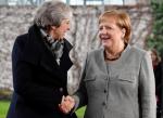 Theresa May we wtorek rozmawiała z Angelą Merkel w urzędzie kanclerskim w Berlinie