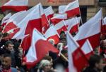Marsz „Dla Ciebie Polsko” zorganizowano po tym, jak prezydent Warszawy zakazała marszu narodowców.  