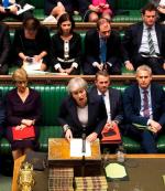 Premier Theresa May prawie codziennie w Izbie Gmin. Na zdjęciu: po kolejnym przegranym głosowaniu 13 marca  