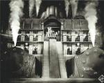 „Metropolis” (1927), monumentalne dzieło Fritza Langa, to mroczna wizja społeczeństwa przyszłości 