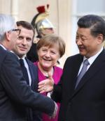 Pałac Elizejski, Paryż 26 marca. Od lewej: Jean-Claude Juncker, Emmanuel Macron, Angela Merkel i Xi Jinping 