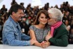 Antonio Banderas, Penelope Cruz i Pedro Almodovar, aktorzy  i reżyser filmu „Ból i blask”  na festiwalu  w Cannes 