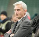 Jacek Magiera (42 lata). Wychowanek Rakowa Częstochowa. Mistrz Polski z Legią Warszawa jako piłkarz (2002, 2006)      i jako trener (2017, 2018).  