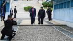 Donald Trump i Kim Dzong Un przekroczyli linię demarkacyjną będącą granicą pomiędzy obiema Koreami 