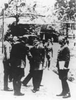 W Wilczym Szańcu na pięć dni przed puczem 15 lipca 1944 r. Stauffenberg po lewej 