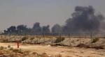 Płonący zakład przetwarzania ropy w Abqaiq. Fabryka została ostrzelana z dronów oraz pociskami manewrującymi 
