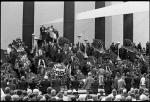 ≥Uroczystości pogrzebowe premiera Imre Nagya, jego towarzyszy  i symbolicznie wszystkich ofiar represji po 1956 r., 16 czerwca 1989 r.,  Plac Bohaterów w Budapeszcie