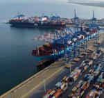 Gdański terminal kontenerowy DCT jest największym tego rodzaju portem na Bałtyku. W tym roku ma przeładować 2 mln TEU 