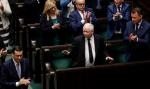 Według posłów PiS Jarosław Kaczyński miał zapowiadać niedawno,  że do wyborów prezydenckich partia będzie utrzymywała umiarkowany kurs 