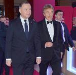 Prezydent Andrzej Duda i prezes PZPN Zbigniew Boniek podczas sobotniej gali stulecia PZPN w Warszawie 