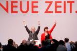 Norbert Walter-Borjans i Saskia Esken nieoczekiwanie wygrali głosowanie wśród członków partii i kilka dni temu przejęli władzę w SPD 