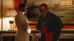 Pius XIII (Jude Law) i Jan Paweł III (John Malkovich) spotykają się w „Nowym papieżu” HBO 