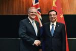 Australia nie jest naiwna i zdaje sobie sprawę z zagrożeń – mówił niedawno premier Scott Morrison, po doniesieniach o aktywności chińskich służb w jego kraju. Canberra stara się bronić przed zagraniczną interwencją, zachowując jednak poprawne oficjalne stosunki z Pekinem.  W 2018 r. Scott Morrison spotkał się z premierem Chin Li Keqiangiem podczas szczytu ASEAN w Singapurze  