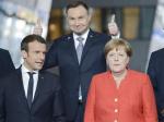 Przywódcy Niemiec, Polski, Francji na szczycie NATO w 2017 roku. Prezydent Andrzej Duda lub jego następca może być razem  z kanclerz Angelą Merkel „gościem honorowym” obchodów 14 lipca w Paryża. Odżyłby Trójkąt Weimarski 