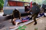 Rosyjska policja zatrzymuje  w Moskwie członków czeczeńskiej mafii, 2000 r.