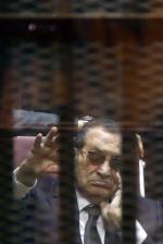 Hosni Mubarak w 2015 roku, gdy sądy rozliczały nadużycia jego długiej władzy 