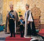 Oficjalne zdjęcie perskiej rodziny królewskiej 