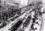 Kijów, maj 1920. Defilada wojsk polskich ulicą Wielką Włodzimierską 