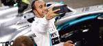 Kierowca Mercedesa Lewis Hamilton broni mistrzostwa świata i walczy z rasizmem 