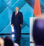 Aleksander Łukaszenko stawia na milicję, wojsko i służby  