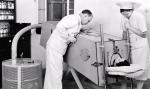 Pierwsze „żelazne płuco” powstało w 1928 r. Pomagało dzieciom, które przeszły polio  
