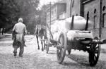 Warszawa, 1920. Transport mąki sprowadzonej do Polski w ramach pomocy udzielonej przez rząd amerykański 
