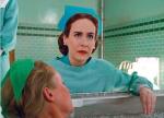 Sarah Paulson w „Ratched”. Oba seriale – Netflixa. 